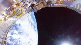 ambar ini diambil oleh salah satu kamera LINK yang memperlihatkan pesawat ruang angkasa robotik LINK milik Katalyst Space saat berada di orbit (Foto: Katalyst Space)