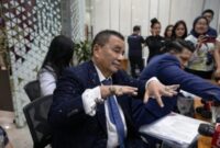 Hotman Paris Minta Maaf Usai Ditegur Dewan Pers