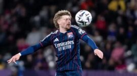 Pavel Sulc berpeluang bergabung dengan Leeds United setelah tampil impresif bersama Lyon. Klub Prancis itu siap melepasnya dengan nilai 25 juta euro.