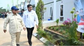 Presiden Prabowo Subianto didampingi Menteri Perumahan dan Kawasan Permukiman Maruarar Sirait meninjau langsung kondisi rumah subsidi milik warga di Kabupaten Batang, Jawa Tengah, Kamis, 30 Juli 2026 (Foto: Biro Pers Sekretariat Presiden)