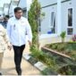 Presiden Prabowo Subianto didampingi Menteri Perumahan dan Kawasan Permukiman Maruarar Sirait meninjau langsung kondisi rumah subsidi milik warga di Kabupaten Batang, Jawa Tengah, Kamis, 30 Juli 2026 (Foto: Biro Pers Sekretariat Presiden)