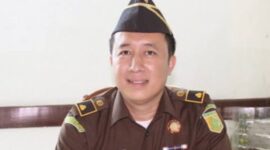 Romi Arizyanto resmi menjabat Kajari Jambi setelah mutasi Kejaksaan Agung. Simak rekam jejak karier dan rotasi pejabat di Kejati Jambi.