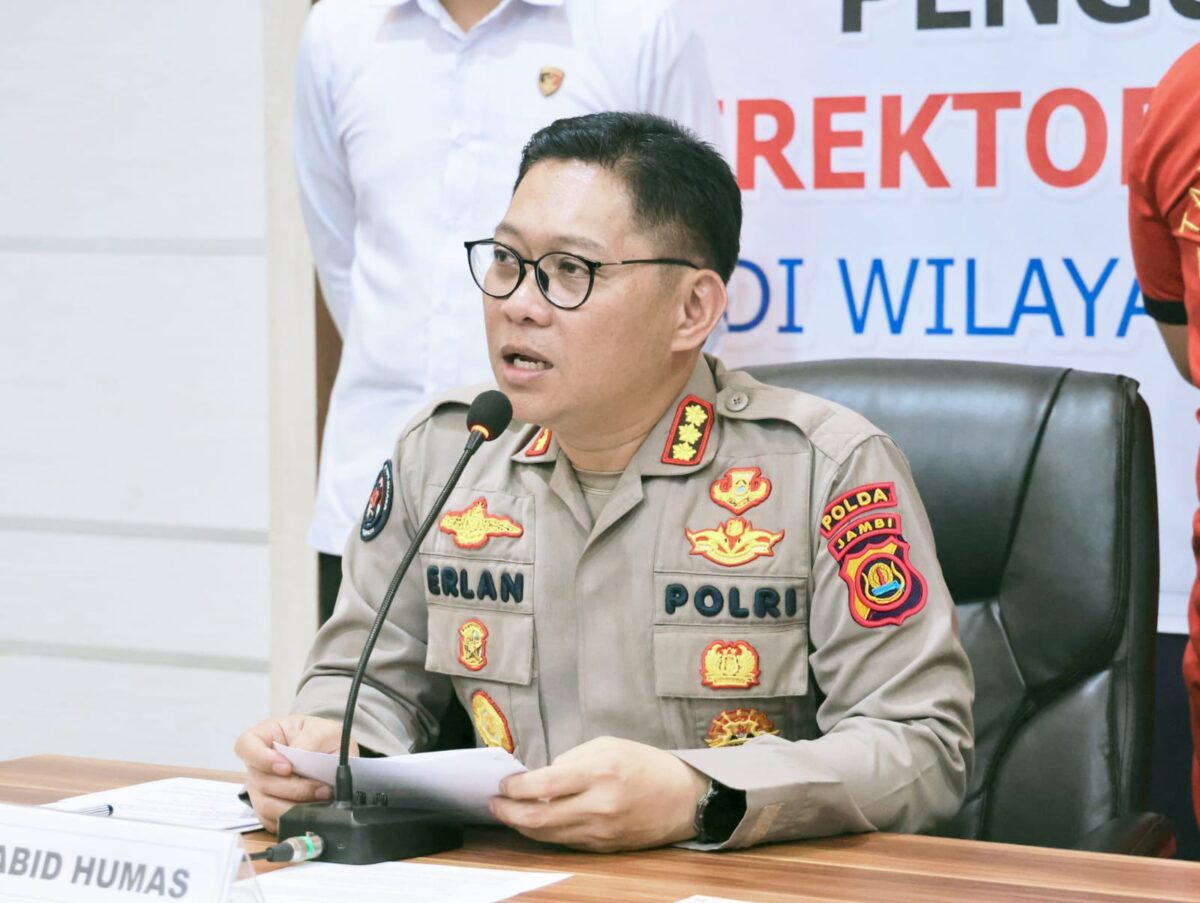 Sebanyak 30 UMKM lokal ikut meramaikan Presisi Merdeka Run Jambi 2026. Polda Jambi mendorong pertumbuhan ekonomi daerah melalui event yang diikuti 8.750 peserta.
_