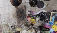 Ledakan tabung gas terjadi di Tambak Tinggi, Kerinci, menyebabkan tiga warga mengalami luka bakar. Dua korban dirujuk ke RSUP Dr. M. Djamil Padang.