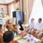 Wali Kota Sungai Penuh Alfin membahas rencana flyover Sungai Penuh-Tapan bersama TNKS untuk memperkuat konektivitas dan koordinasi lintas instansi.