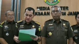 Kejati Jambi menetapkan enam tersangka kasus dugaan korupsi anggaran DPRD Merangin periode 2019–2024 yang diduga merugikan negara Rp19,5 miliar.